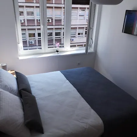 Opal City Center Free Parking Apartment