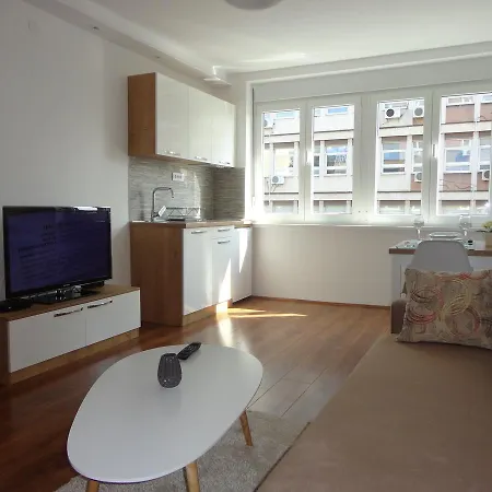 Apartment Opal City Center Free Parking Belgrade