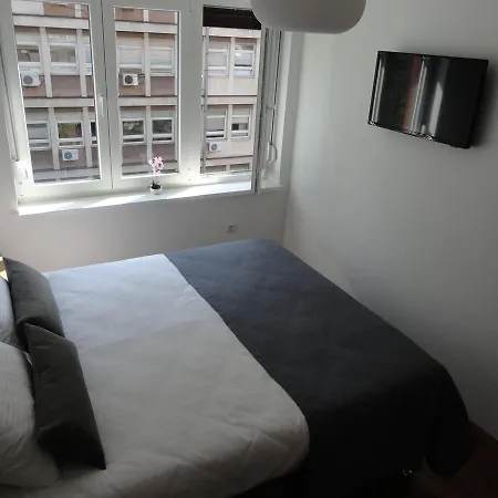 Opal City Center Free Parking Belgrado
